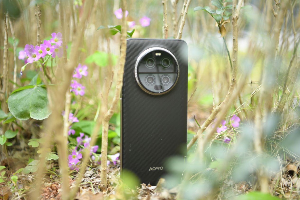 买防爆手机，认准遨游，&ldquo;深圳知名品牌&rdquo;&ldquo;湾区知名品牌&rdquo;荣誉加持