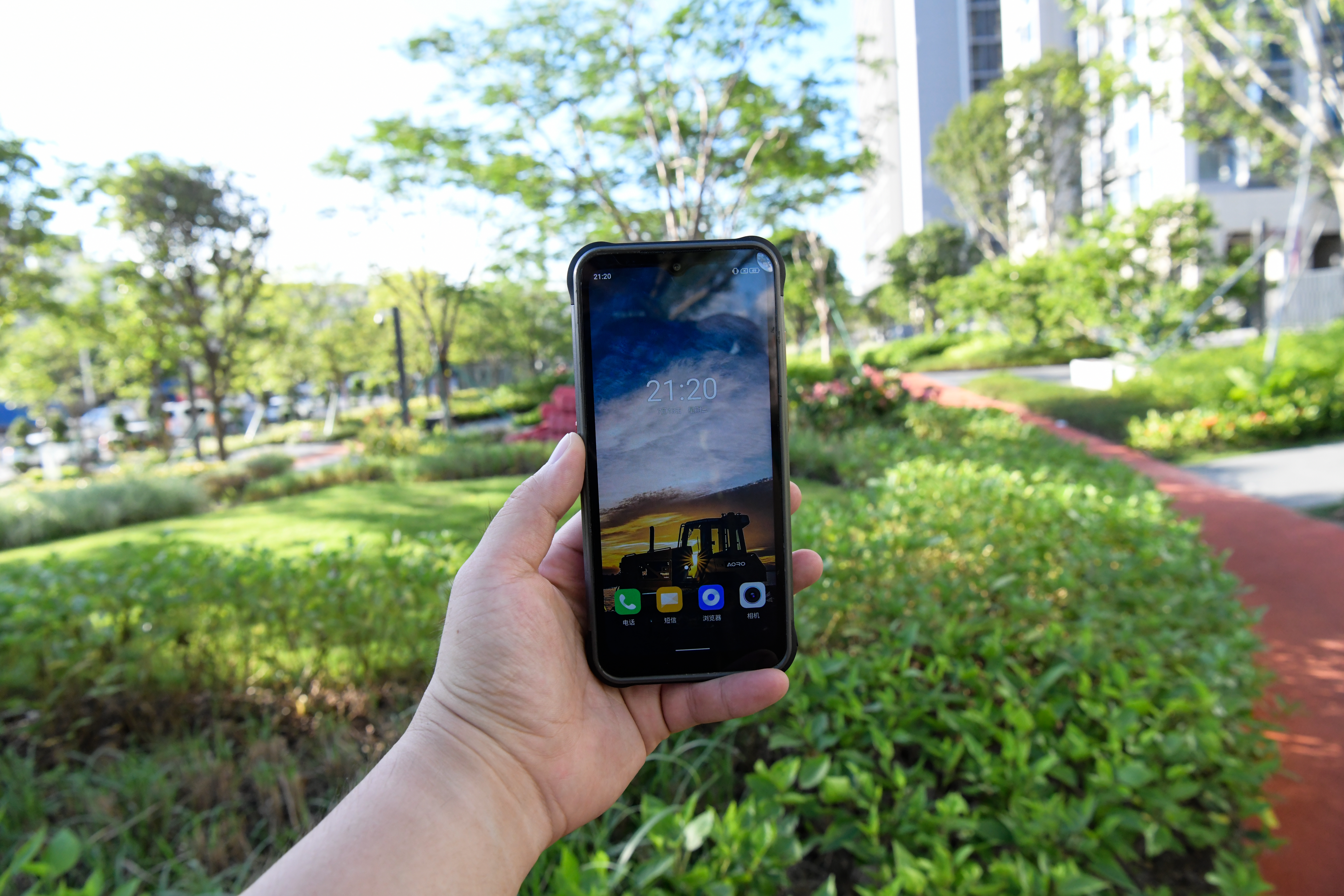 科技融入生活：煤矿防爆手机的多功能性