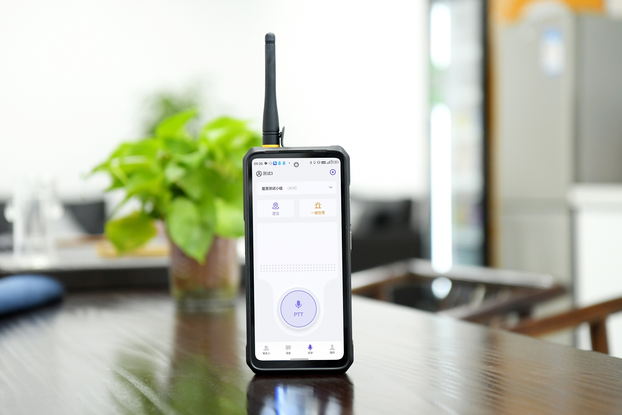 什么是PoC对讲机？技术原理、应用场景与未来趋势全解读