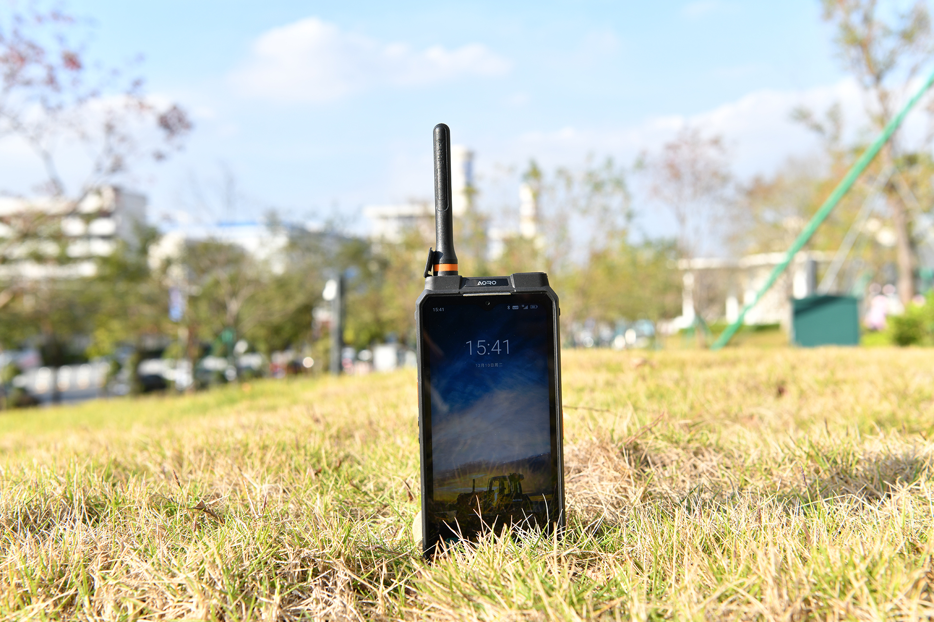 防爆对讲机：守护石油石化安全通信