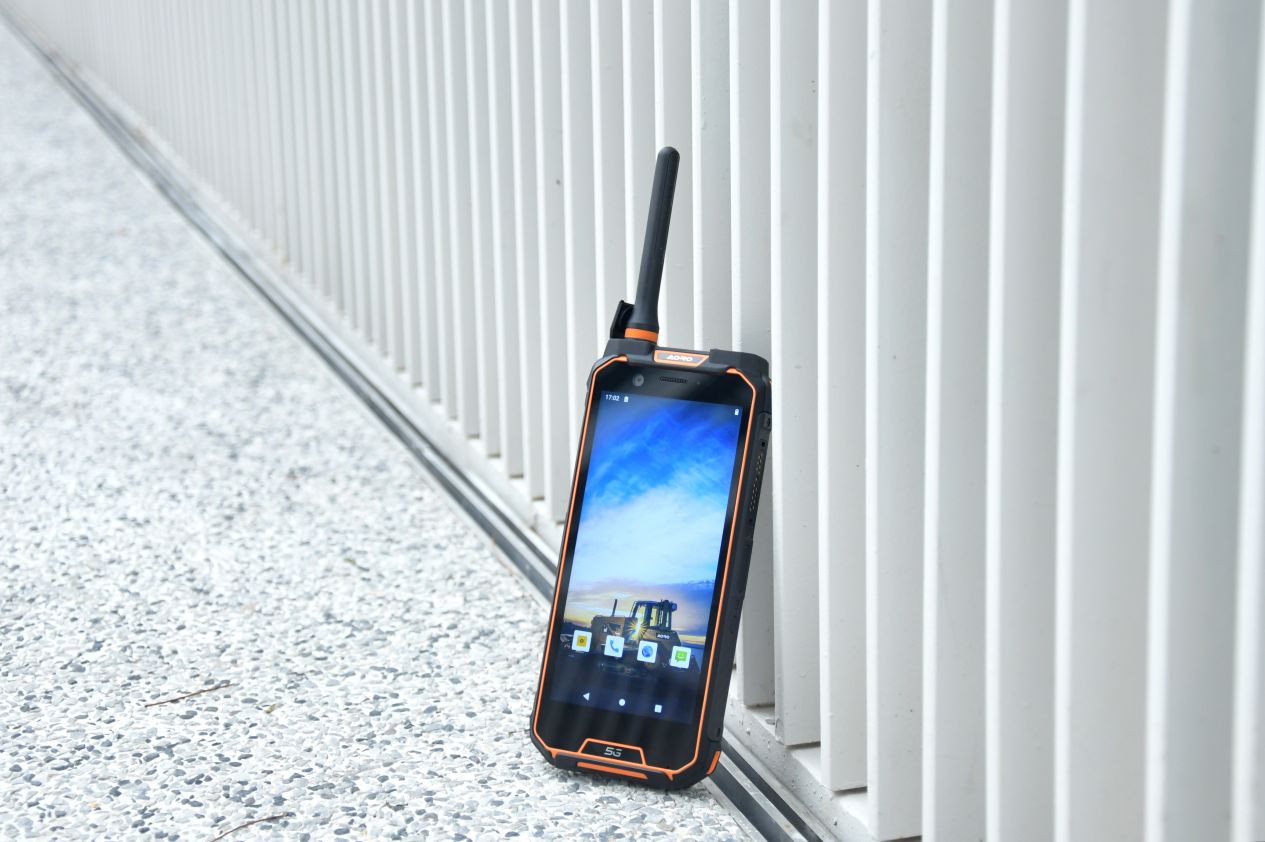 防爆对讲机：守护工业通信的安全卫士