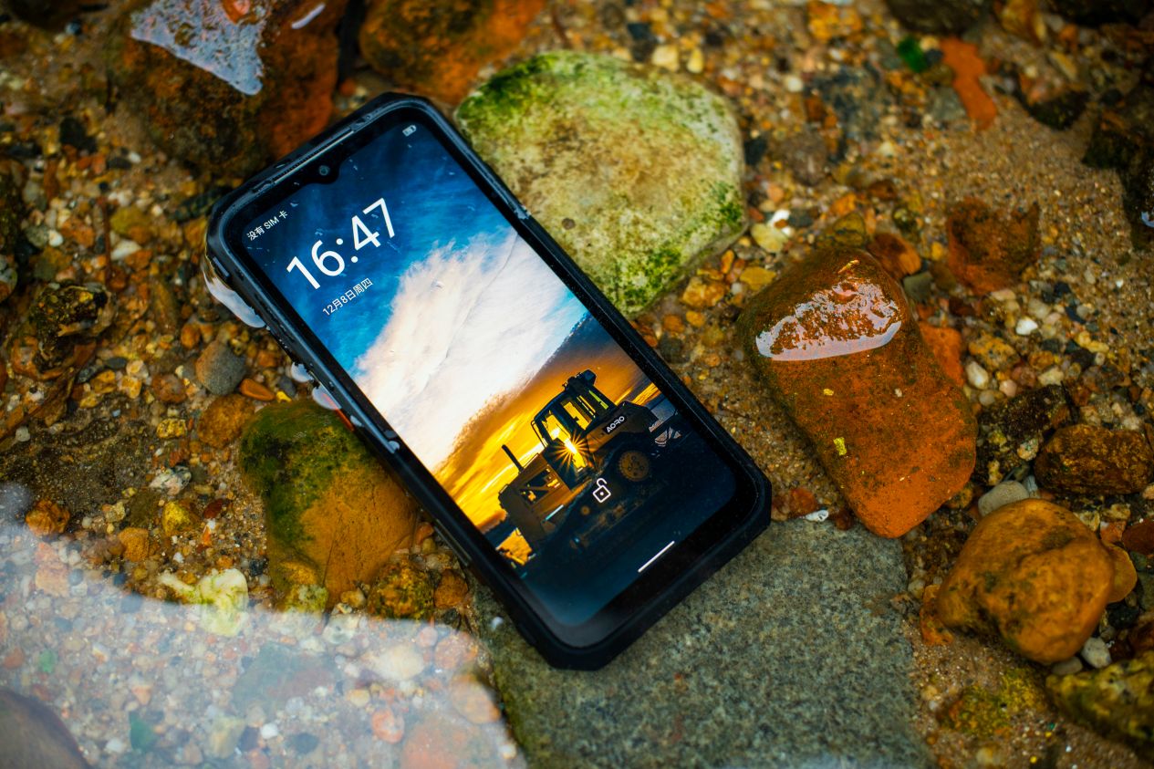 2025年防爆手机推荐，一亿像素，守护作业安全