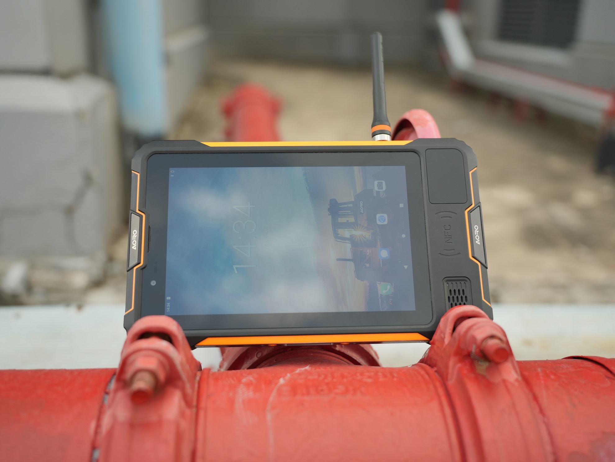 14种通信，8种数据采集，7种外接，AORO P9000U三防智能平板太牛了