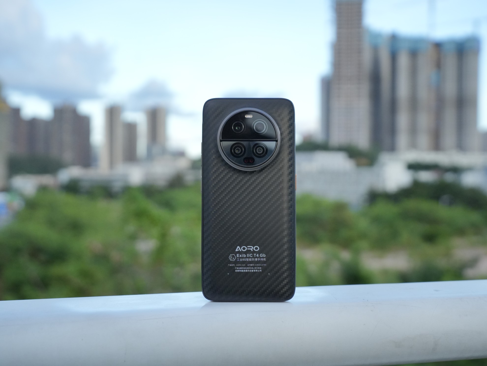 2025年NFC防爆手机推荐，一碰打卡简化工作流程