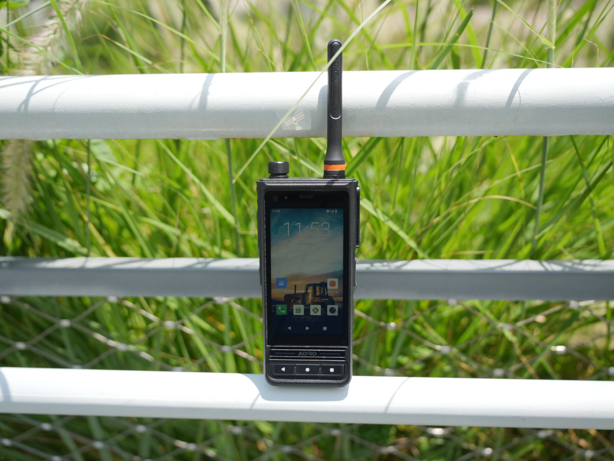 LTE专网防爆手机：解决高危厂区高清视频回传与语音调度难题