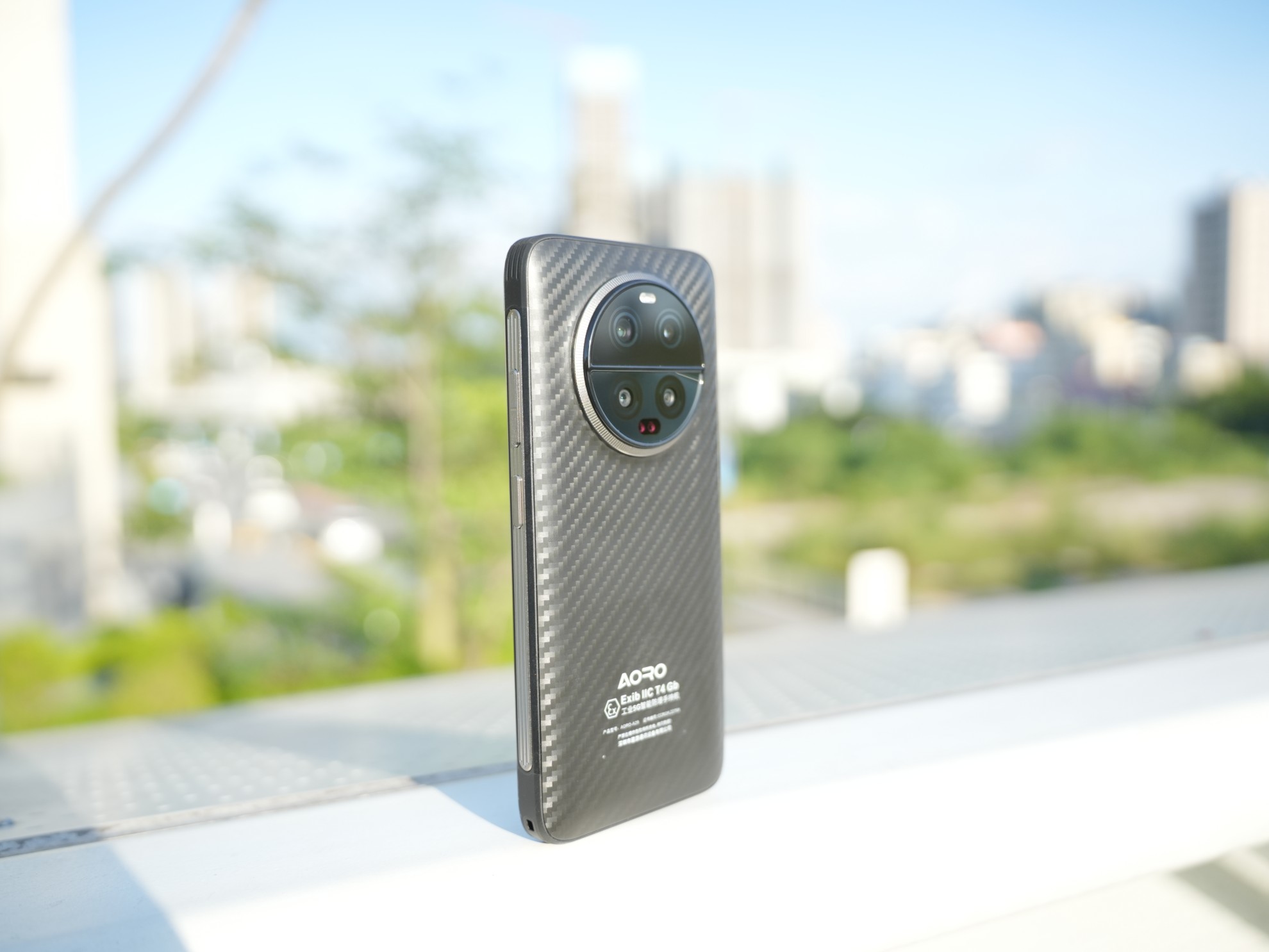 5G如何重塑工业安全？深度解析5G防爆手机在化工园区的作用