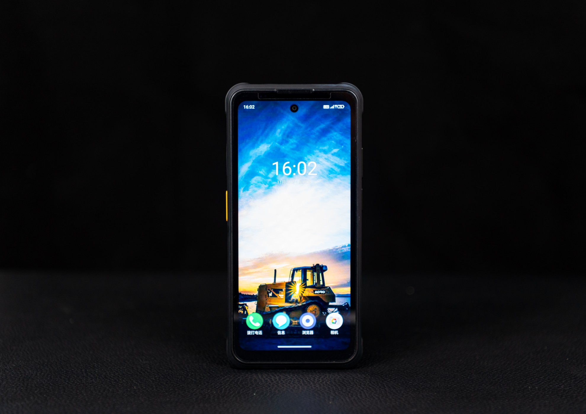 三款防爆手机来袭:大内存+防水防尘全能王