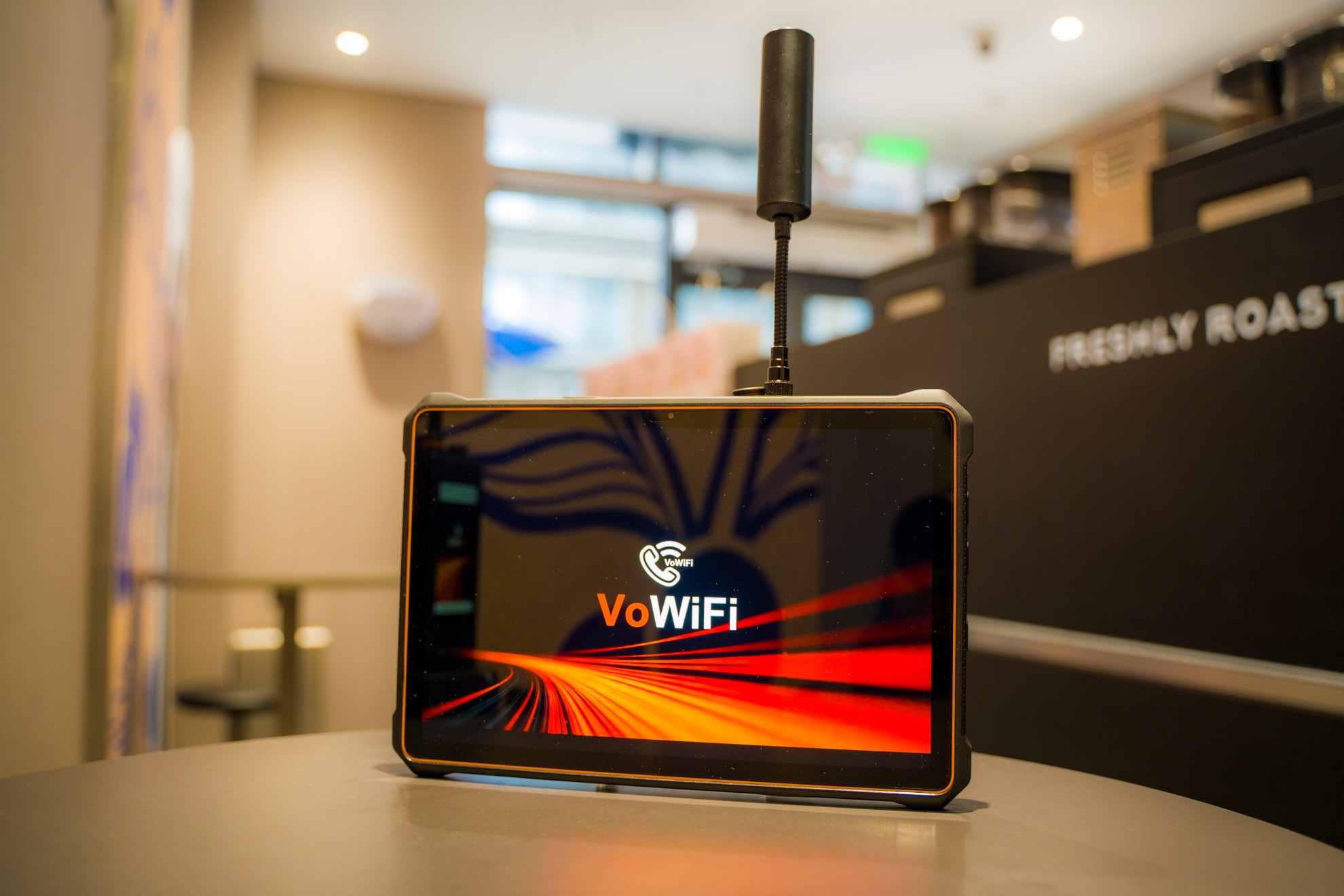 遨游P1100 5G公专网VoWifi双模和多模态防爆三防平板电脑