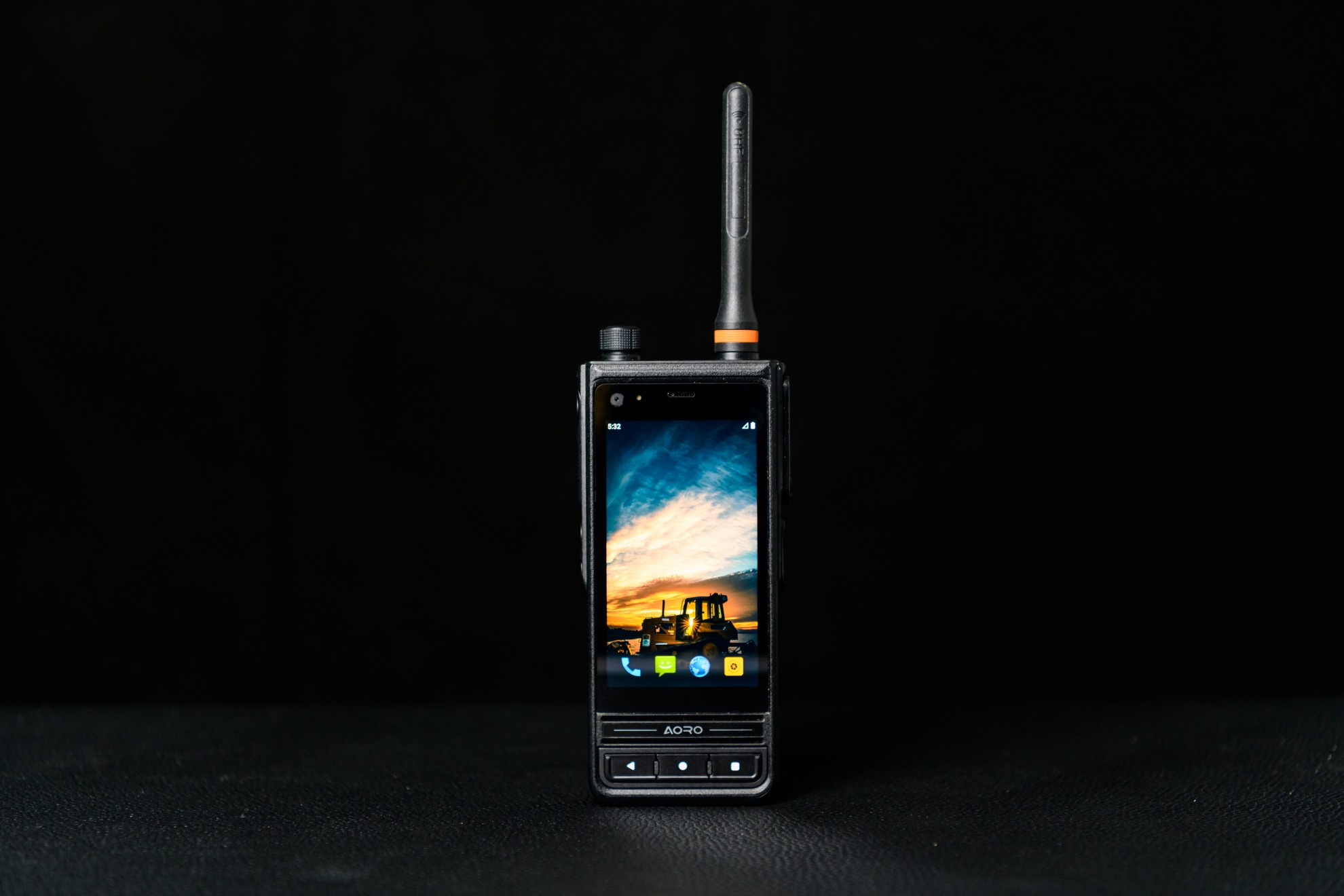 防爆对讲机技术解析：AORO M6 Pro 5G公专网融合方案