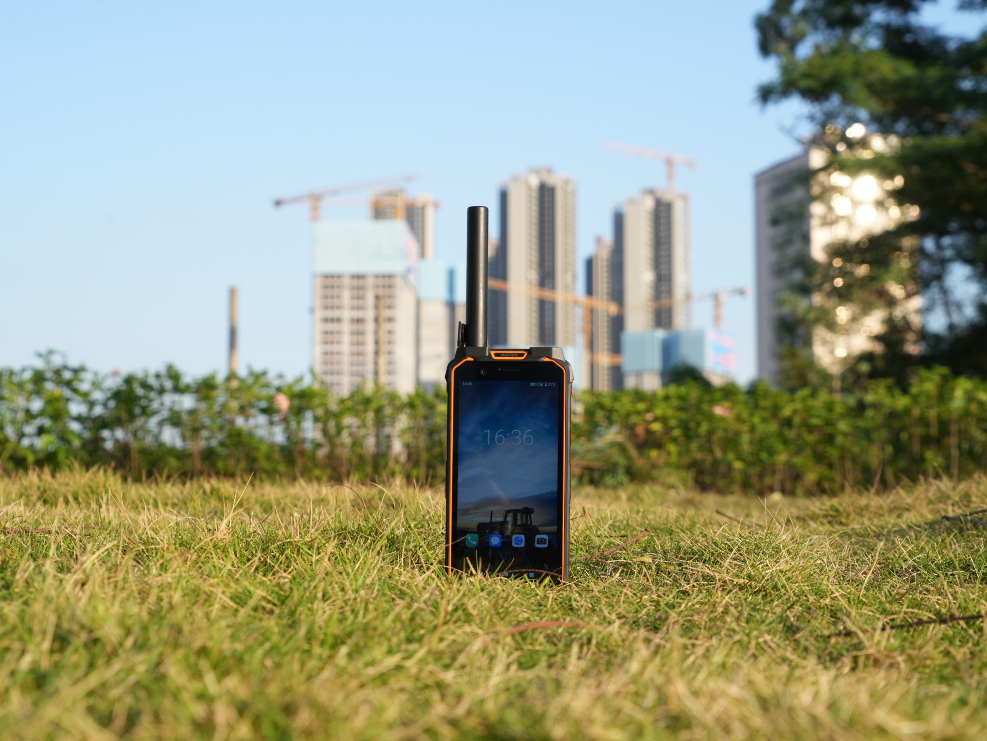 遨游M5 5G北三短报文智能终端