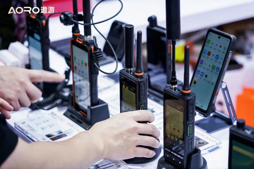 遨游通讯 遨游通讯